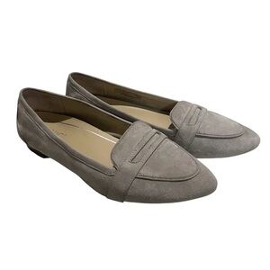 Women's Vionic Savannah Suede Loafers Flat Light Grey Shoes Size 8.